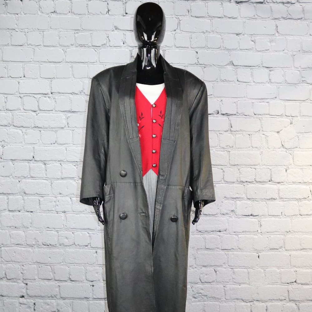 1980's Vintage Black Leather Coat by G III